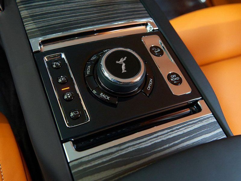 New 2026 Rolls-Royce Cullinan Image 15