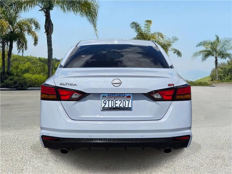 Used 2025 Nissan Altima SR FWD