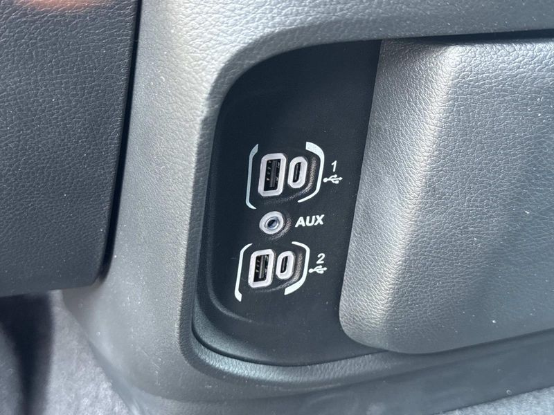 New 2026 RAM 1500 Tradesman Crew Cab 4x2 5'7' Box