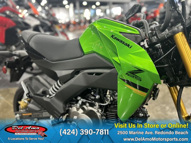 2024 Kawasaki Z125 PROImage 32