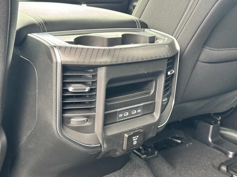 New 2026 RAM 1500 Big Horn Crew Cab 4x4 5'7' Box