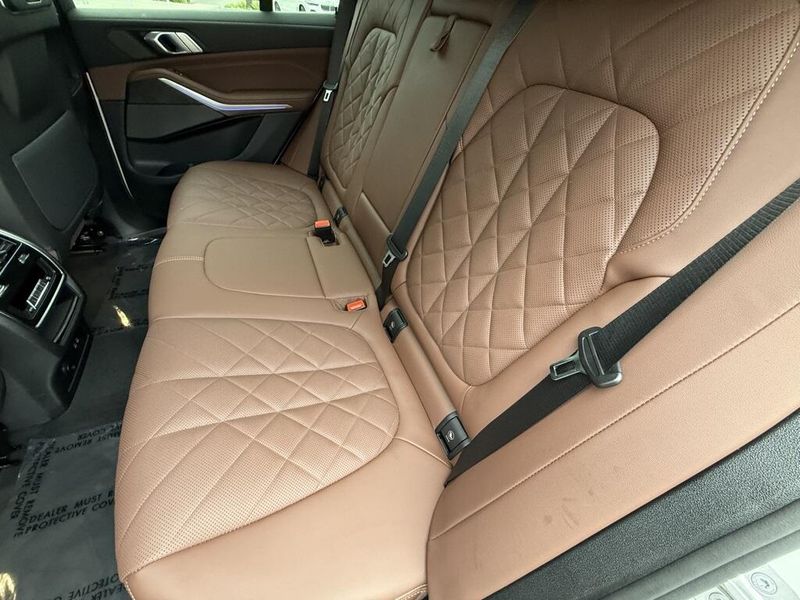 2025 BMW X5 sDrive40iImage 32