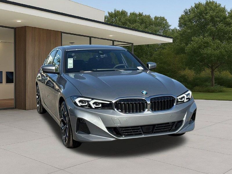 New 2026 BMW 3 Series 330i xDriveImage 5