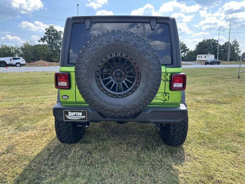 New 2025 Jeep Wrangler 4-door Sport SImage 7