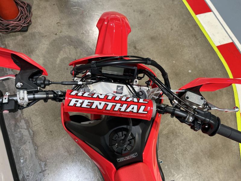New 2025 Honda CRF450X Image 14