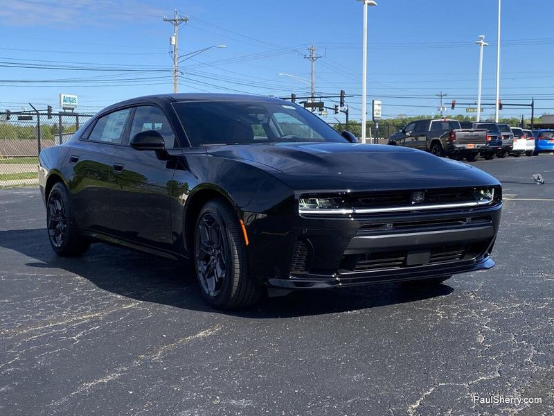 New 2026 Dodge Charger R/T Plus 4-door Awd