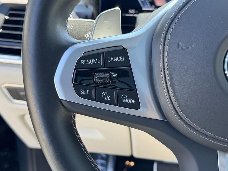 Used 2023 BMW X7 M60iImage 26