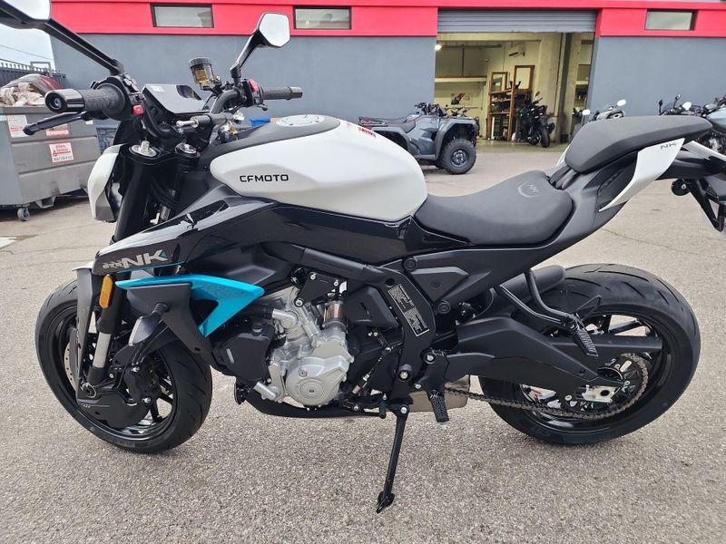 New 2026 CFMOTO 675NK Image 15