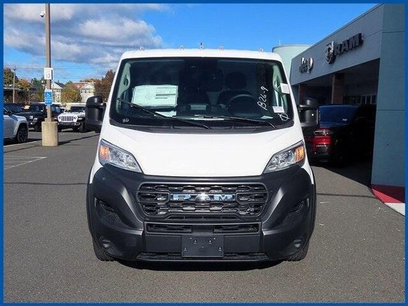 2025 RAM ProMaster BaseImage 3