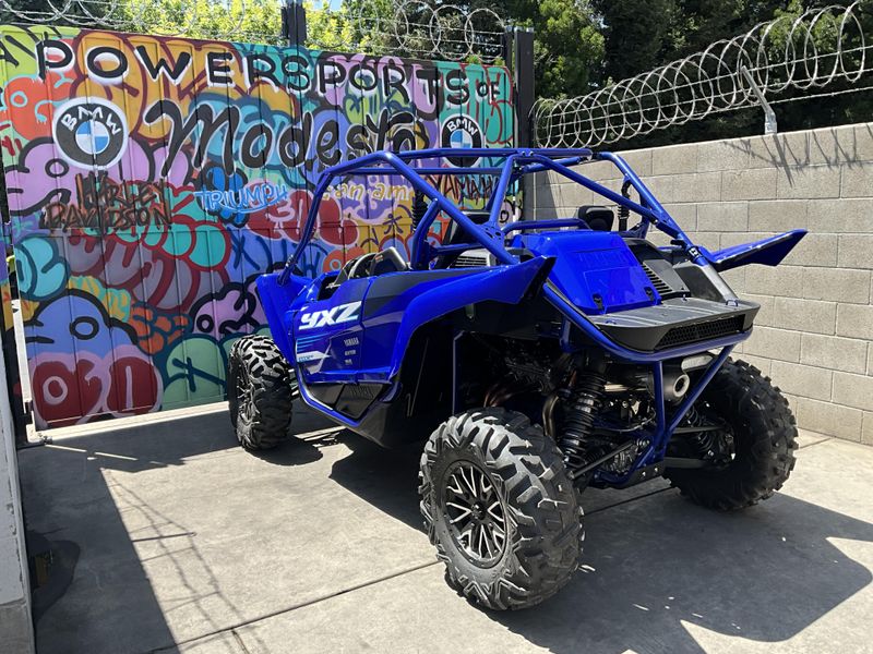New 2025 Yamaha YXZ1000R EPS SS Image 6