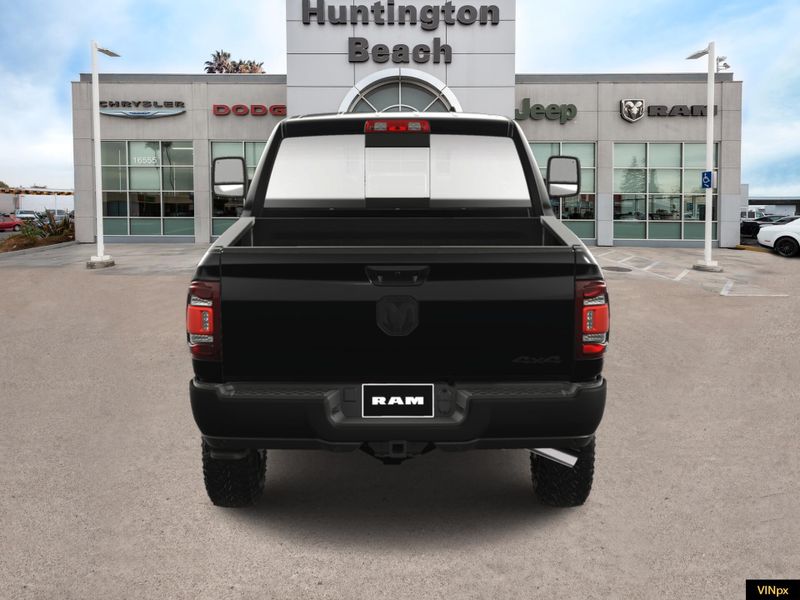 2024 RAM 2500 Tradesman Crew Cab 4x4Image 4