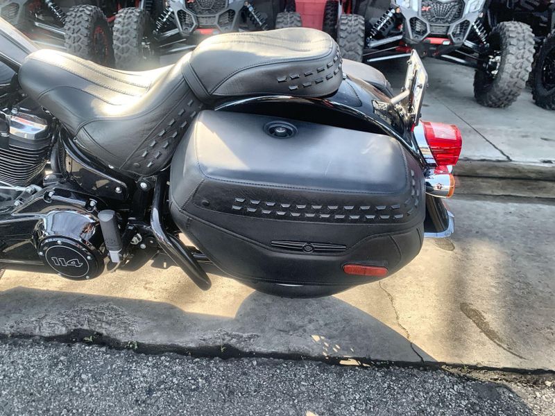 Used 2021 Harley-Davidson Softail Heritage Classic 114 Image 11