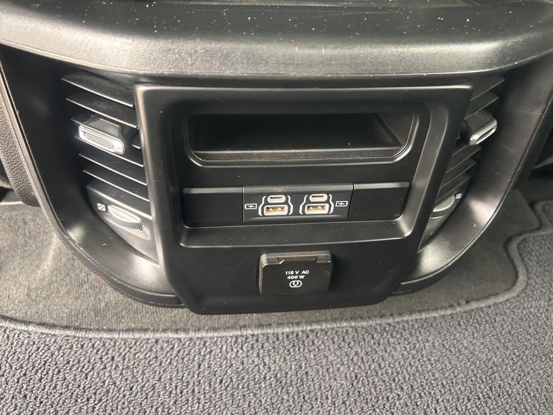 2022 RAM 1500 LaramieImage 15