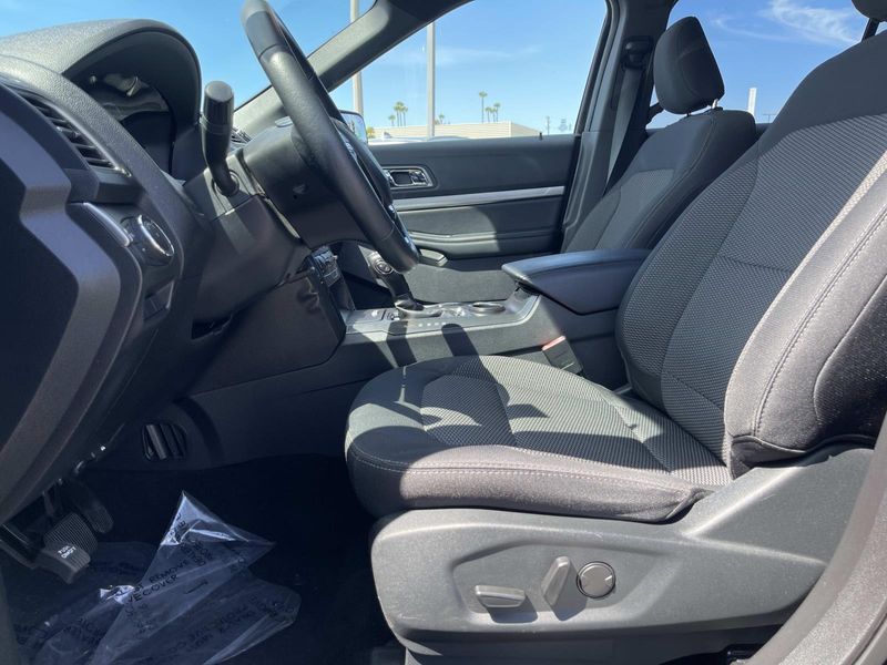 Used 2019 Ford Explorer XLT FWD