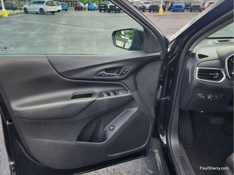Used 2021 Chevrolet Equinox LT