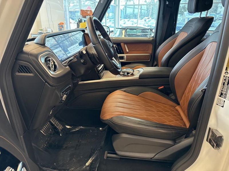 2022 Mercedes-Benz G-Class G 550 PROFESSIONAL PACKAGEImage 18