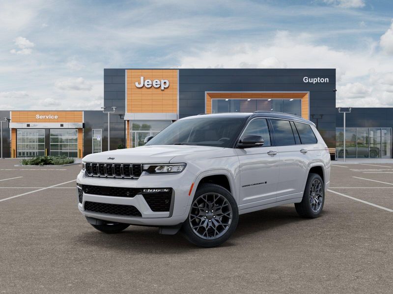 New 2026 Jeep Grand Cherokee L Summit 4x4Image 1