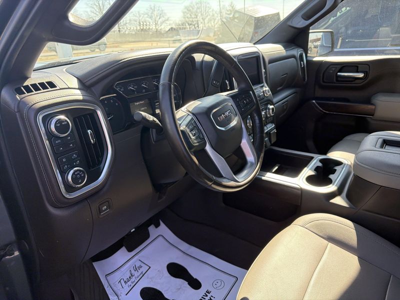 Used 2022 GMC Sierra 1500 Limited SLTImage 18