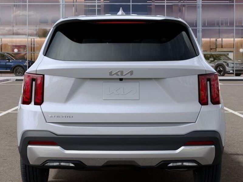 New 2026 Kia Sorento LXImage 14
