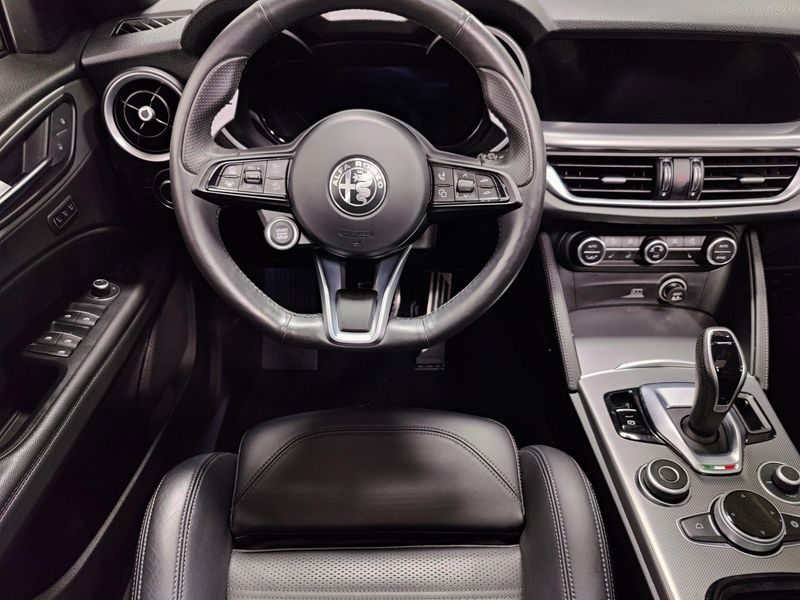 Used 2024 Alfa Romeo Stelvio Veloce AWD w/Sunrof/Activ AsstImage 22