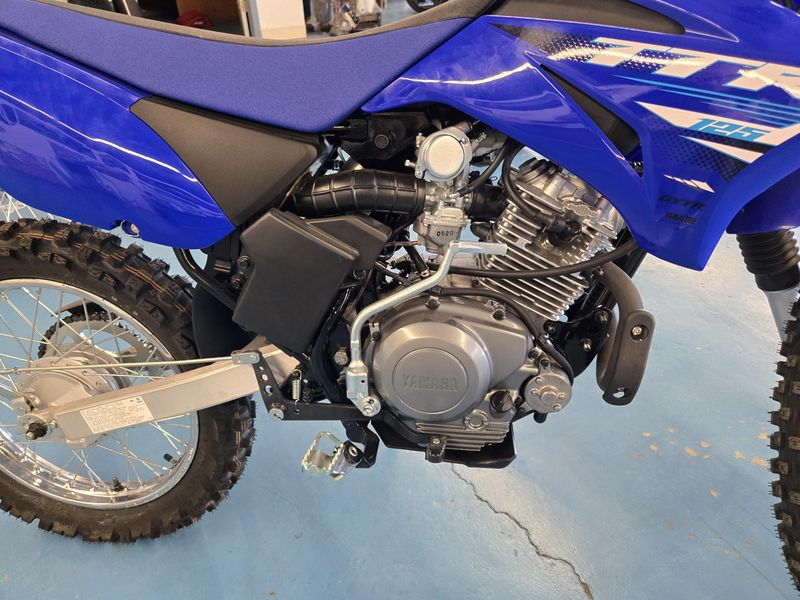 2025 Yamaha TTR125LE CA TEAM BLUE Image 10