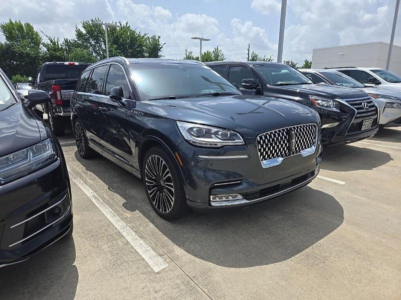 2023 Lincoln Aviator Black LabelImage 2