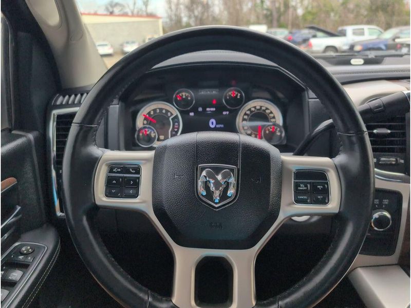 Used 2017 RAM 3500 LaramieImage 25