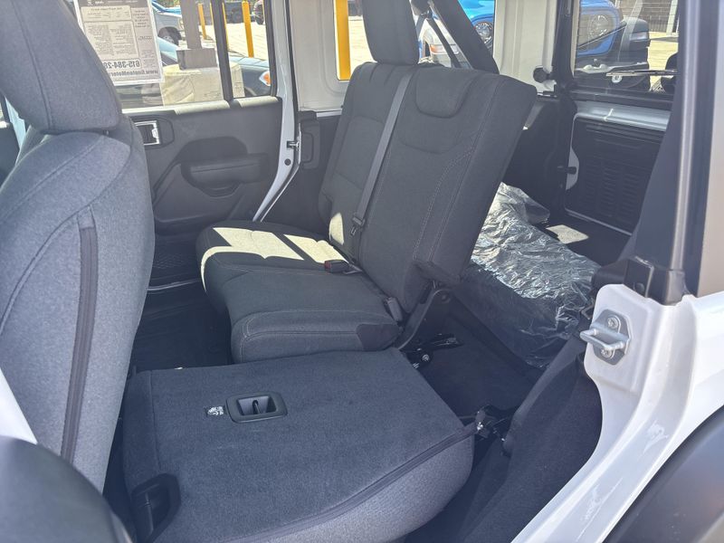 Used 2026 Jeep Wrangler Sport SImage 33