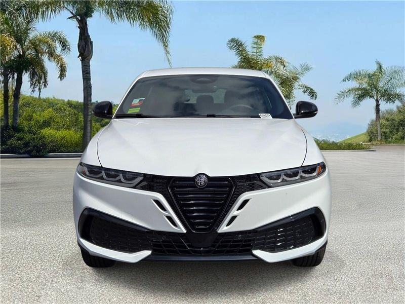 New 2026 Alfa Romeo Tonale Sprint Awd