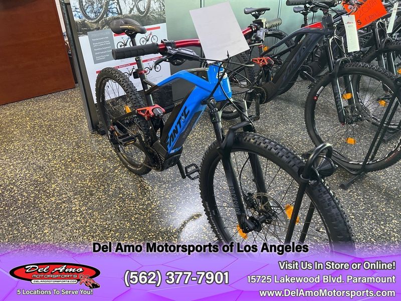 2021 FANTIC XTF-1.5 LG  in a BLUE exterior color. Del Amo Motorsports of Los Angeles (562) 262-9181 delamomotorsports.com 