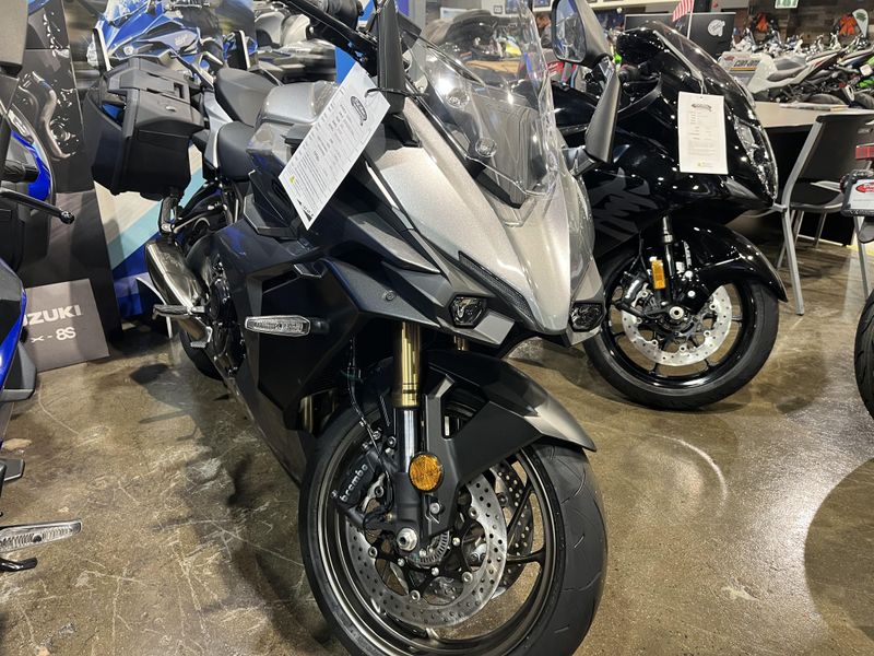New 2025 Suzuki GSX-S1000GT+ Image 2