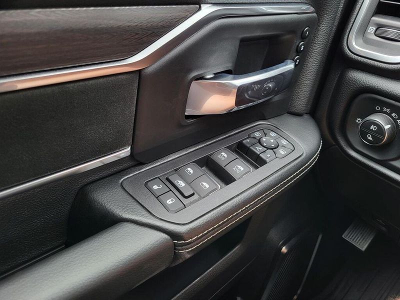 2025 RAM 2500 Laramie Mega Cab 4x4 6
