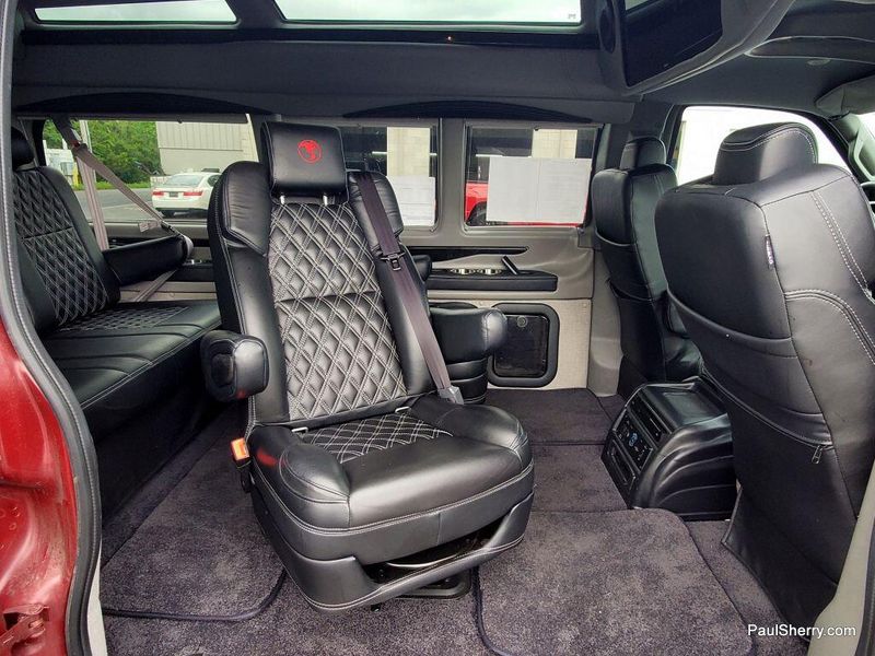 Used 2024 Chevrolet Express Cargo Image 20