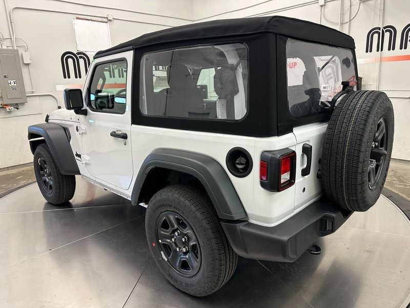 2024 Jeep Wrangler 2-door SportImage 8