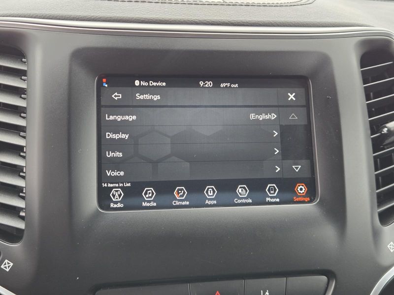 Used 2021 Jeep Cherokee Latitude FWD