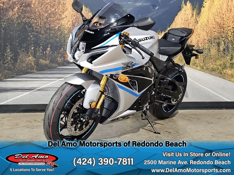 New 2025 Suzuki GSX-R1000R Image 14
