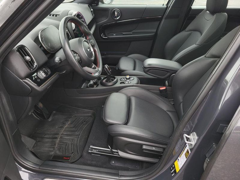 2021 MINI Countryman ClassicImage 24
