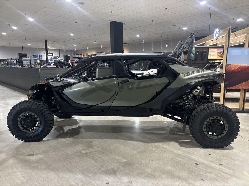 New 2026 Can-Am MAVERICK R MAX X RC WITH SMART-SHOX 999T DCT Image 13