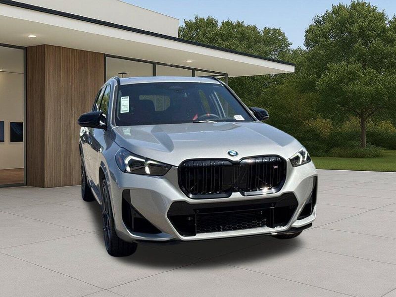 New 2027 BMW X1 M35iImage 5
