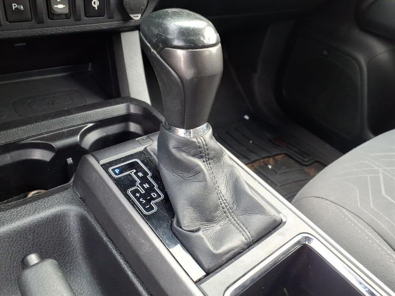 Used 2016 Toyota Tacoma TRD SportImage 20