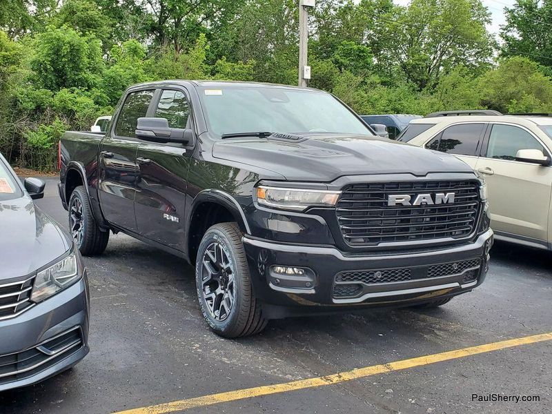 2025 RAM 1500 Laramie Crew Cab 4x4 5
