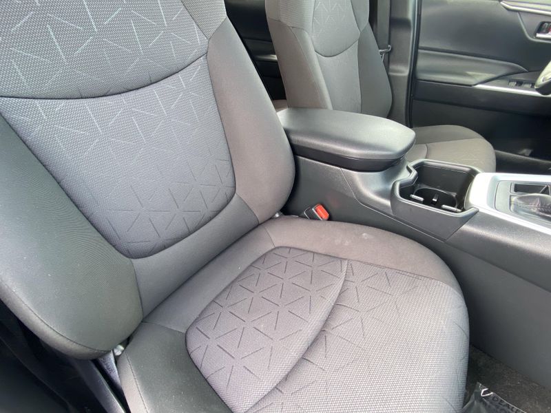 2023 Toyota RAV4 XLEImage 12