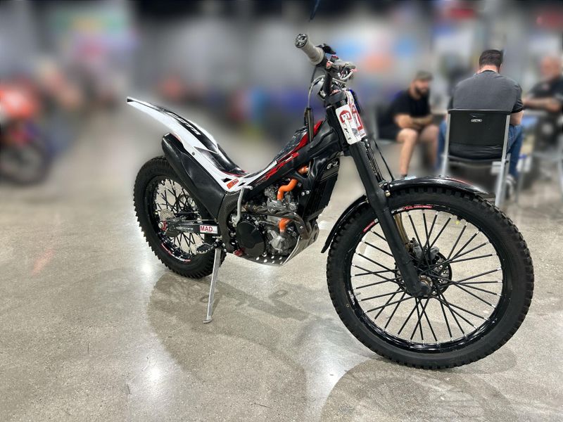 Used 2018 Honda COTA 300RR Image 18