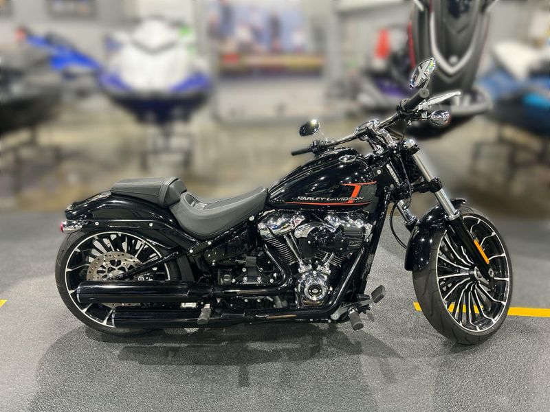 Used 2024 Harley-Davidson Breakout Image 11