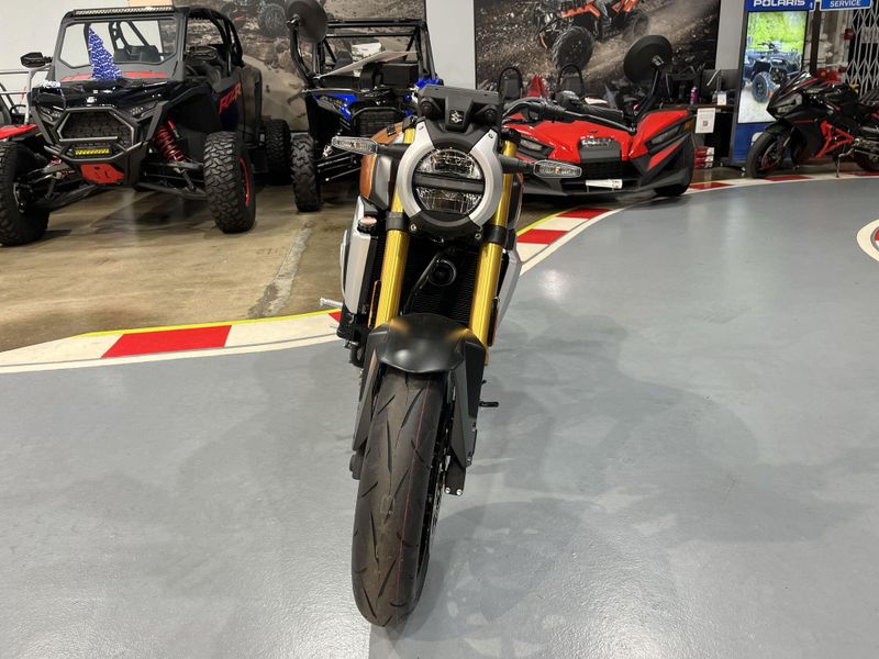 New 2026 Suzuki GSX-8T Image 11