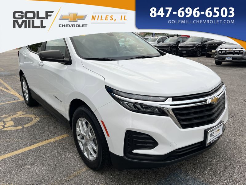 2022 Chevrolet Equinox LS photo 4