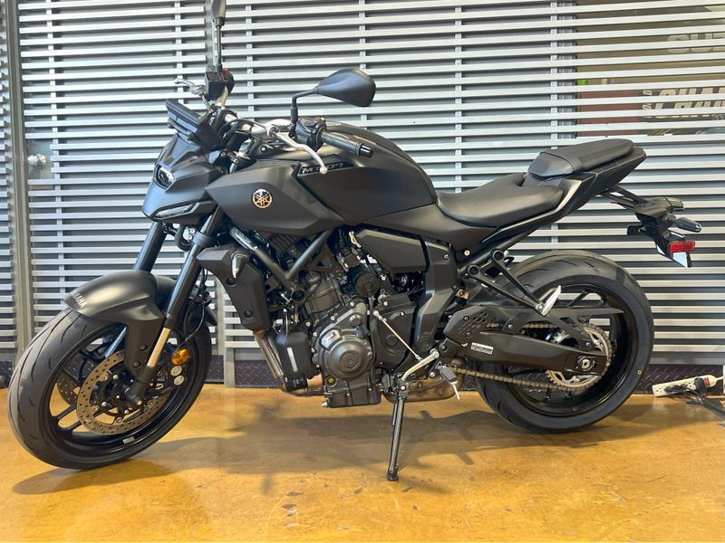 2025 Yamaha MT-07 Image 6