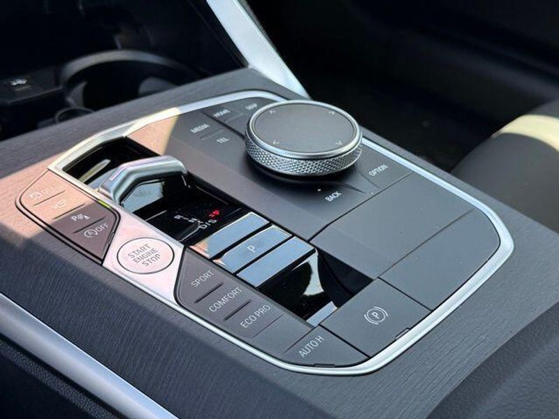 New 2026 BMW 4 Series M440iImage 26
