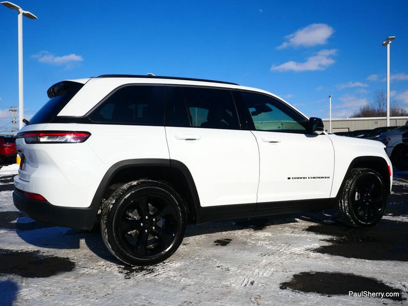 New 2026 Jeep Grand Cherokee Limited 4x4