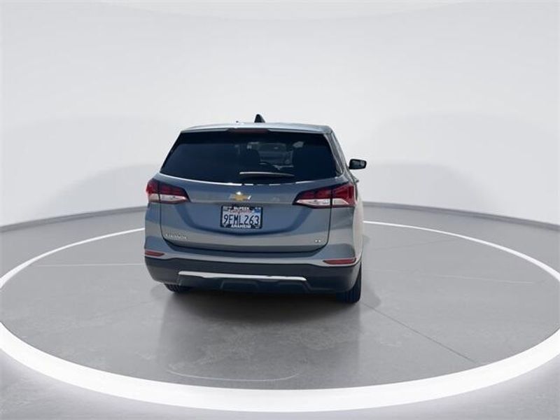 2023 Chevrolet Equinox LTImage 7